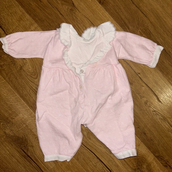 Baby Dior size 3 months, up to 13lbs - Picture 4 of 6